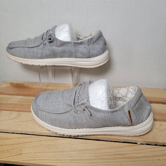 Hey Dude Linen Grey Wendy Youth Shoes - Size Y2 - L3 - Picture 3 of 6